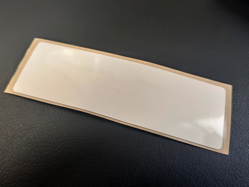 UHF RFID метка для идентификации автомобилей - наклейка на ветровое стекло